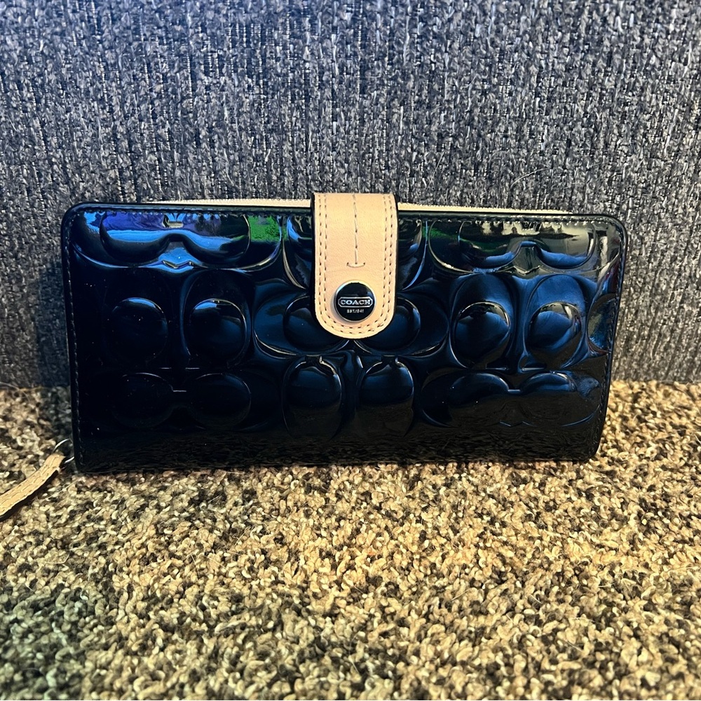 Coach Black and Tan Leather Wallet